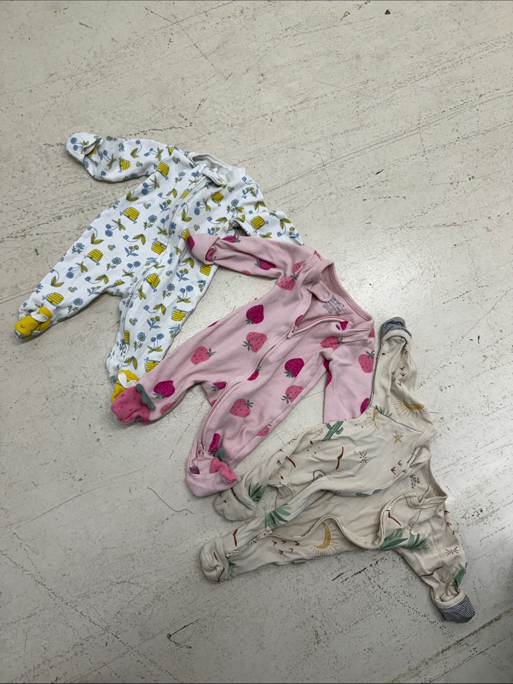 3 Newborn Onesies - WORN ONCE - Zip Up - Hand & Foot Flaps - NEWBORN
